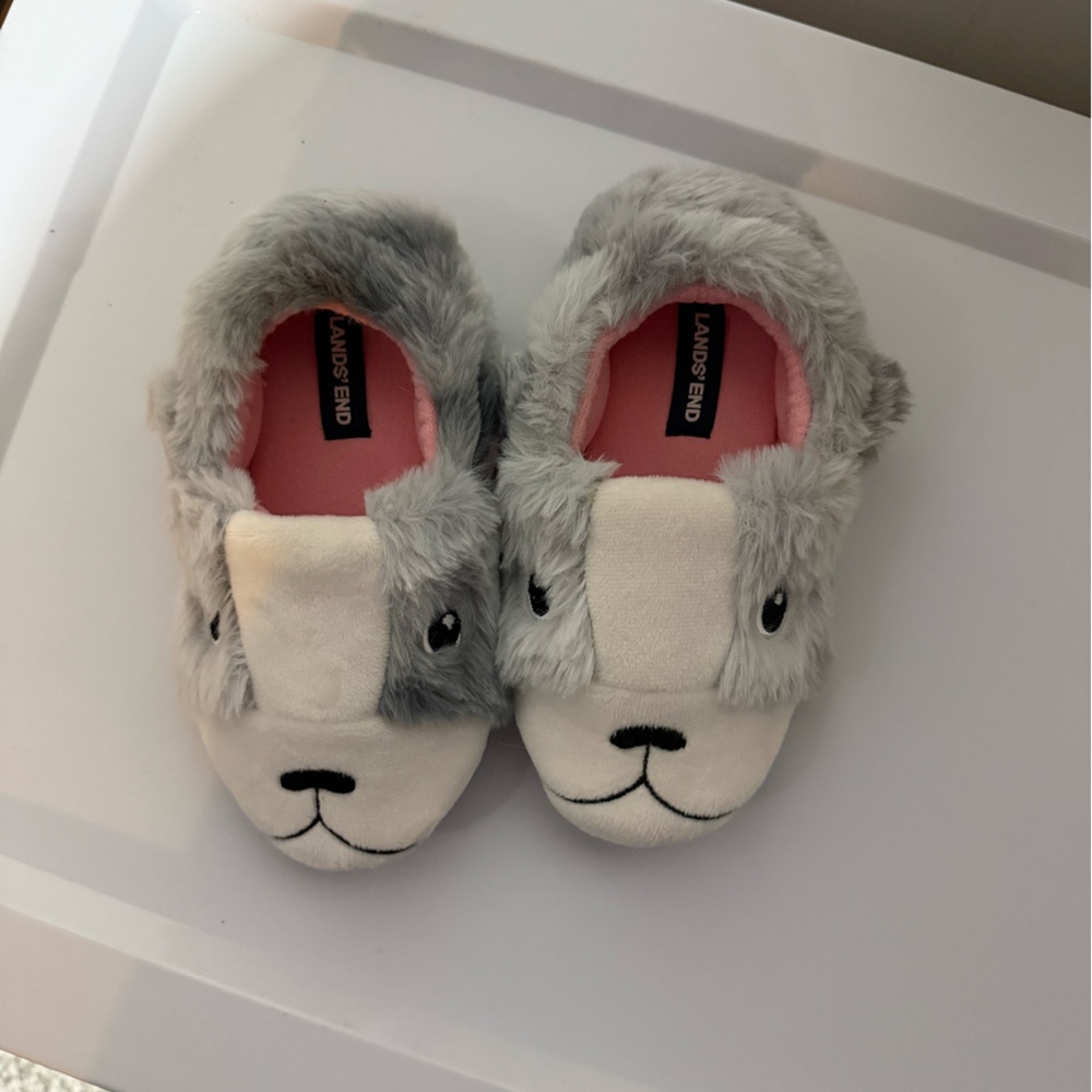 Lands’ End - Puppy Slippers - NWOT Size 1